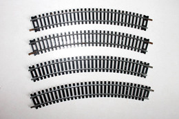 LIMA HO, LOT 4 RAILS COURBE: 3 RAIL N3030 R=360, 36° + 1 RAIL N3011 R=431, 30° /MINIATURE FERROVIAIRE TRAIN (2105.182) - Rails