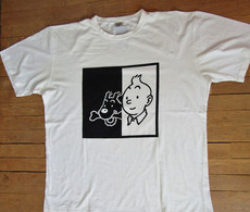 Rare Tintin Tshirt Vintage Noir Et Blanc Années 90 En TBE - Vestuarios