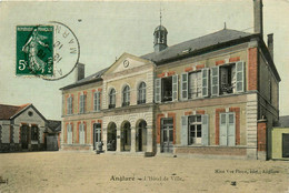 Anglure * Place Et Hôtel De Ville * Cpa Toilée Colorisée - Anglure