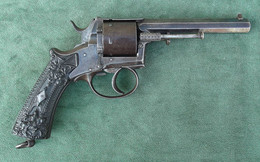 Beau Revolver Pour Officier Revolver Brevet J. Schilling A Shul Calibre 380 CF (brevet De 1867) - Armes Neutralisées