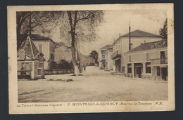 CPA   Tarn  Et Garonne 82  :  Montaigu De Quercy  Avenue De Tournon - Montaigu De Quercy