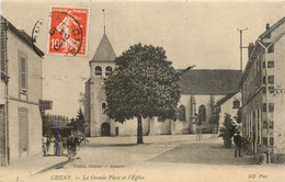 CHENY La Grande Place Et L'église - Cheny