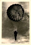 Parachutisme * Carte Photo Aviation * Parachutiste - Parachutting