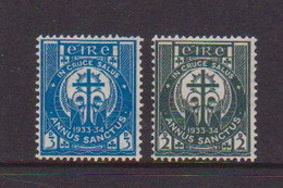 IRELAND    1933    Holy  Year    Set  Of  2    MH - Unused Stamps