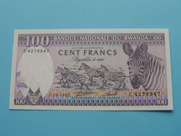 100 - Cent Francs - 1982 ( C4279947 ) Banque Nationale Du RWANDA ( For Grade, Please See Photo ) UNC ! - Ruanda