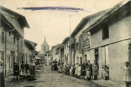 Ste Ménéhould * Rue Basse Du Château * Villageois - Sainte-Menehould