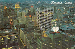 W3513- HOUSTON PARTIAL TOWN PANORAMA BY NIGHT - Houston