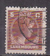 Q3021 - LUXEMBOURG Yv N°334 - 1944 Charlotte Right-hand Side