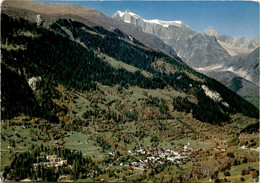 Fiesch Mit Feriendorf Und Finsteraarhorn (1196) * 29. 7. 1970 - Fiesch