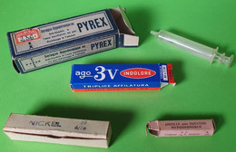 Lot 4 Boites Cartonnées Pour SERINGE Ou AIGUILLE - Collection Matériel Médical - Vers 1940 1960 - Medical & Dental Equipment
