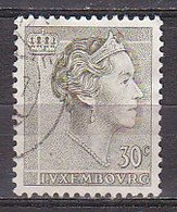 Q3169 - LUXEMBOURG Yv N°581 - 1960 Charlotte, Diadem