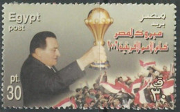 EGYPT STAMP 2006 SG 2429 President MUBARAK Holding TROPHY - African Nations Football Cup Champions - MNH - Neufs