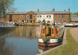 Fradley Junction Meeting Mersey Canal Drinking At The Swan Pub 1970s Postcard - Autres & Non Classés