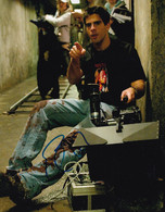 Eli Roth Filming Hostel Film In Mutated Eye T-Shirt Giant 10x8 Hand Signed Photo - Autographs