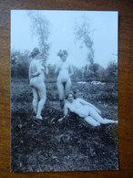 Photo Récente Répro D'une Plaque Photo Ancienne En Verre Des Années 1900 - Trois Jeunes Femmes - Sin Clasificación