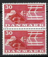 DANEMARK 1960:  Paire Du ZNr. 383 Neufs* - Unused Stamps