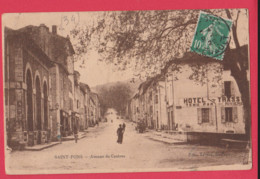 34 - SAINT PONS---Avenue De Casres---Hotel--animé - Saint-Pons-de-Thomières