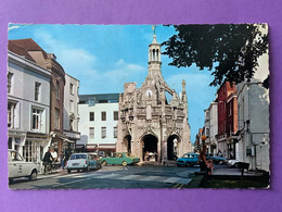 Angleterre  CPSM Petit Format  CHICHESTER Cross    Plan Animé Avec Voitures      Bon état (pli En Angle) - Chichester