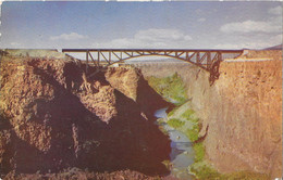 Two Bridges Crossing Crooked River Canyon Near Bend, Oregon - Altri & Non Classificati