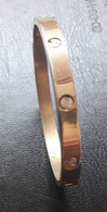 Ovale Metal Doré Avec Vis Passage 6 Sur 4.7 Cm - Bracelets