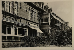 Amsterdam - Oost // Burger Ziekenhuis Linnauesstraat - Ingang Mannen En Vrouwen Afs.  1952 - Amsterdam