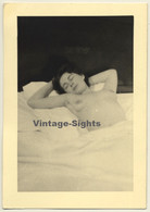 Nude Sleeping Beauty In Bed / Boobs (Vintage Photo ~1940s/1950s) - Sin Clasificación