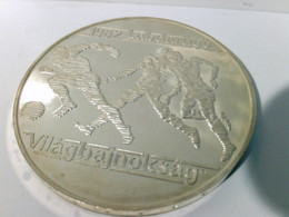 Münzen/ Medaillen, 500 Forint,1981, Ungarn, Fussball Weltmeisterschaft Spanien 1982, Polierte Platte. - Numismática