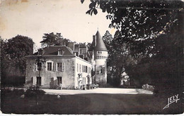 85 - LES HERBIERS : Chateau Du LANDREAU - CPSM Dentelée N/B Village Format CPA 1956 - Vendée - Les Herbiers