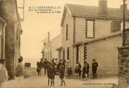 La Bernerie * La Rue De Noirmoutier * Le Casino Et Sa Villa * Kursaal - La Bernerie-en-Retz