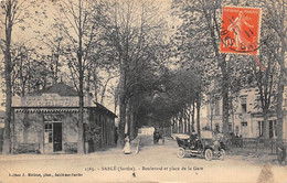 Sablé Sur Sarthe          72        Boulevard Et Place De La Gare.  Restaurant  Person                   (voir Scan) - Sable Sur Sarthe