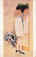 CPA Illustrateur - Raphael Kirchner - Une Grande Dame - Femme Devant Son Miroir En Combinaison Et Bas - Kirchner, Raphael