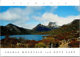 (2 J 60) (OZ)  Australia - TAS - Cradle Mountains & Dove Lake (posted With TV Stamp No Postmark) - Wilderness