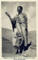 LESOTHO - BASUTOLAND/ MISSIONS DU SUD AFRIQUE < UNE PAIENNE DE LA MONTAGNE AVEC SON BEBE - Lesotho