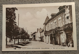 79 SAINT-JOUIN-de-MARNES / RUE DE LA MAIRIE Pompe à Essence - Saint Jouin De Marnes