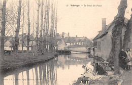 Vibraye            72          Le Bout Du Pont. Lavandières          (voir Scan) - Vibraye