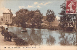 CPA France - Charleville - Le Bras Du Moulin -  Colorisée - Barque - Pêcheurs - Rivière - Charleville
