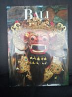 Bali - Harrap Columbus Limited London - Patrick R. Booz - English - Geography