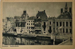 Maassluis // Stadhuiskade (schip) 19?? - Maassluis