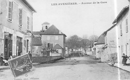Les AVENIERES (Isère) - Avenue De La Gare - Horlogerie-Bijouterie J. Burillon - Les Avenières