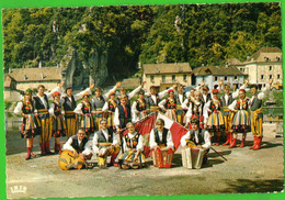 F1462   CP  SOCHAUX (Doubs) Groupe Folklorique "POLONIA" Musique, Chants , Danses Par Les émigrés Polonais  +++++ - Sochaux