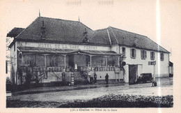 CLELLES (Isère) - Hôtel De La Gare, L. Ferrat Propriétaire - Pompe à Essence - Carte-note - Clelles