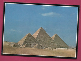 +- Pyramids Of Giza Pyramides De Gizeh Dynasty IV (2613-2494 B.C.)(Egypt) 2scans - Piramiden