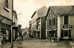 Lannemezan * Avenue De La Gare * Café Des Pyrénées * Commerces Magasins - Lannemezan