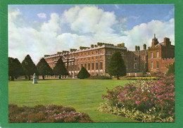 London South East Front Hampton Court Palace CPM  ETAT  IMPECCABLE  N° P 26 - Hampton Court