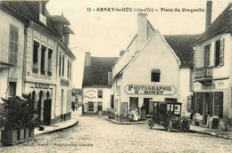 Arnay Le Duc * La Place Du Craquelin * Photographe Photographie RIMET * Coiffeur * Café De L'hôtel - Arnay Le Duc