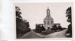 DERVAL LA CHAPELLE ET L'HOSPICE CPSM 9X14 TBE - Derval