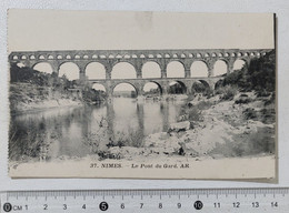 I122376 Cartolina Francia - Nimes - Le Pont Du Gard - Nîmes