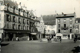 Lagny * La Place De La Fontaine * Commerces Magasins Au Moka De Lagny * Bar * Boucherie De La Fontaine - Lagny Sur Marne