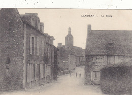 35 - LANDEAN : Le Bourg - Rare. - Autres & Non Classés