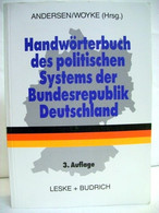 Handwörterbuch Des Politischen Systems Der Bundesrepublik Deutschland. - Lexicons